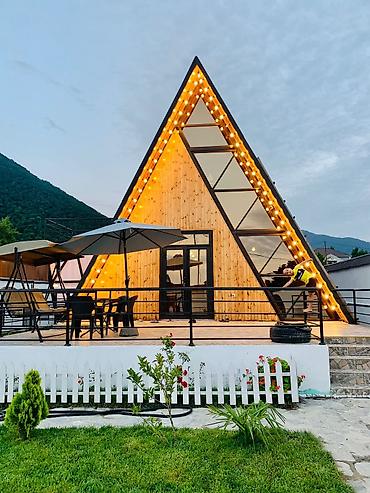 Bağ evlərinin kirayəsi: 200 kv. m, 3 otaqlı, Hovuzlu — 1