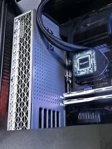 Desktop računari i radne stanice: ✨ Ryzen 7 9800X3D / RX 9070XT / B850 / 32GB / 2TB – SM203PC ✨ Prodaja — 24