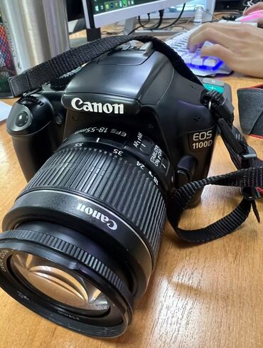 canon camera: Срочно продаю фотоаппарат Canon EOS 1100D В отличном состоянии В