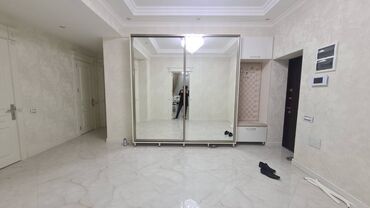 Uzunmüddətli kirayə mənzillər: Xətai rayonu Xətai metrosunun yaxınlığında (ali məhkəməyə yaxın), yeni — 22