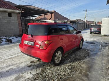 Toyota: Toyota ist: 2003 г., 1.3 л, Автомат, Бензин, Хэтчбэк