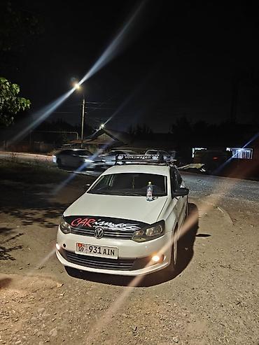 17 215 55: Volkswagen Polo: 2012 г., 1.6 л, Механика, Газ, Седан — 2