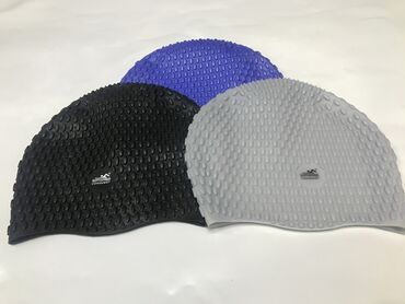 модные шапки: Шапки для плавания женские (пупырчатые)
Материал силикон
