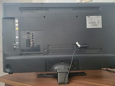 Elektronika: Samsung LED televizor - Ekran ölçüsü: təxminən 40–43 düym (gözlə — 8