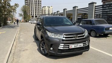 срочно продается машина: Toyota Highlander: 2018 г., 3.5 л, Автомат, Бензин, Кроссовер