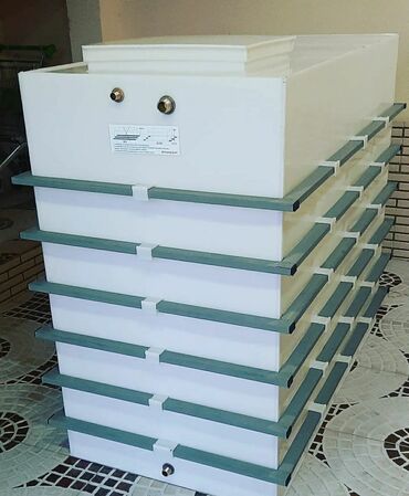 Baklar və çənlər: Bak, Plastik, Yeni — 18