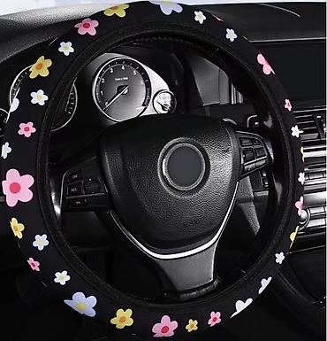 Car Parts: Navlaka za volan – cvetni dezen - Dizajn: crna podloga sa šarenim — 1