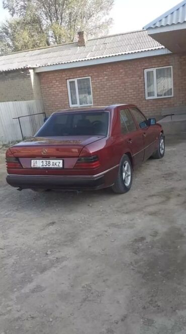 бу машина автомат: Mercedes-Benz W124: 1985 г., 2.3 л, Механика, Бензин, Седан