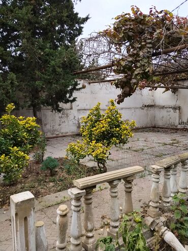 Həyət evləri və villaların satışı: 4 otaqlı, 400 kv. m, Kredit yoxdur, Orta təmir — 22