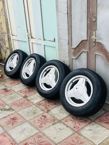 Disk təkərlər: Disk təkər Mercedes-Benz R 15, 5 Boltlu