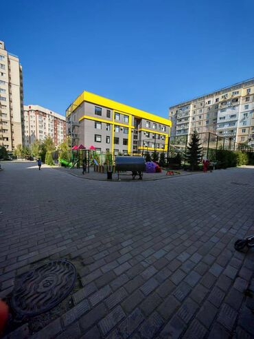 12 мкр бишкек: 2 комнаты, 65 м², Элитка, 4 этаж, Евроремонт
