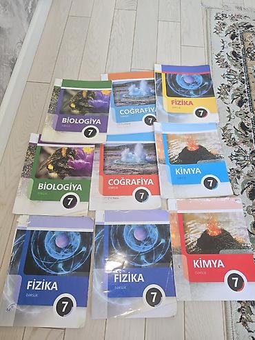 2 7: 7-ci sinif dərslikləri dəsti Mövzular: - Biologiya (2 ədəd) - — 1