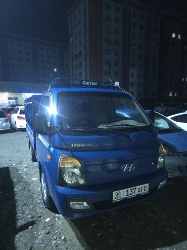 двухосные прицепы для легковых автомобилей бу: Жеңил жүк ташуучу унаа, Hyundai, Стандарт