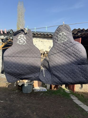 срочно продаю в связи с переездом: Чехолдор Toyota, Колдонулган