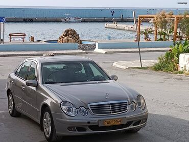 Mercedes-Benz E 200: 2 l. | 2002 έ. Λιμουζίνα