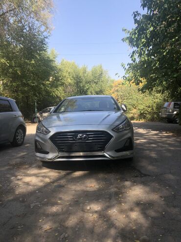 hyunday sonata: Продается Sonata New rise 2018 год Расстаможен не оформлен Цвет 