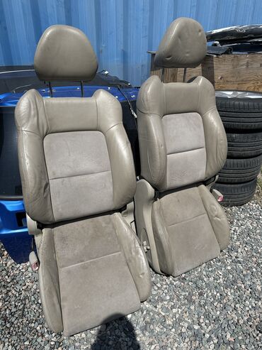гур легаси: Переднее сиденье, Велюр, Subaru 2004 г., Б/у, Оригинал, Япония