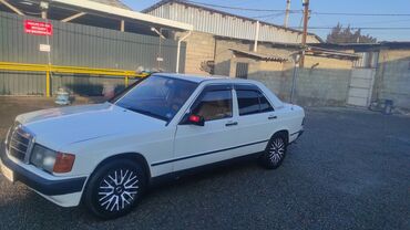 Mercedes-Benz: Mercedes-Benz 190: 1987 г., 2 л, Механика, Бензин, Седан