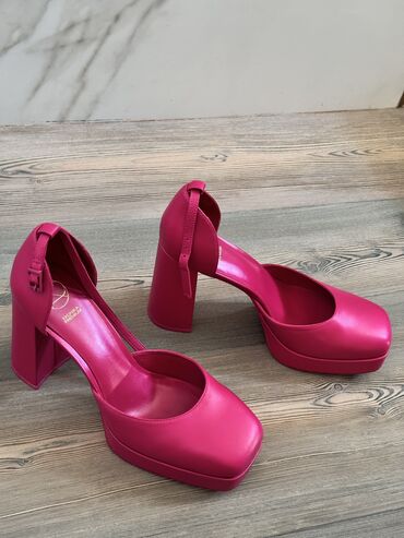 обувь сабо: Туфли 38, цвет - Розовый