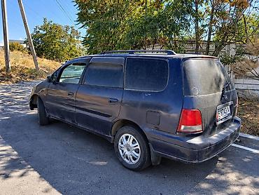 на адисей: Honda Odyssey: 1995 г., 2.2 л, Автомат, Бензин, Универсал — 3