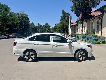 электр авто: Dongfeng Aeolus Haohan: 2022 г., 0.1 - engine capacity л, Автомат, Электромобиль, Седан — 5
