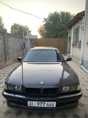 самые дешёвые машины: BMW 735: 1995 г., 3.5 л, Механика, Бензин, Седан