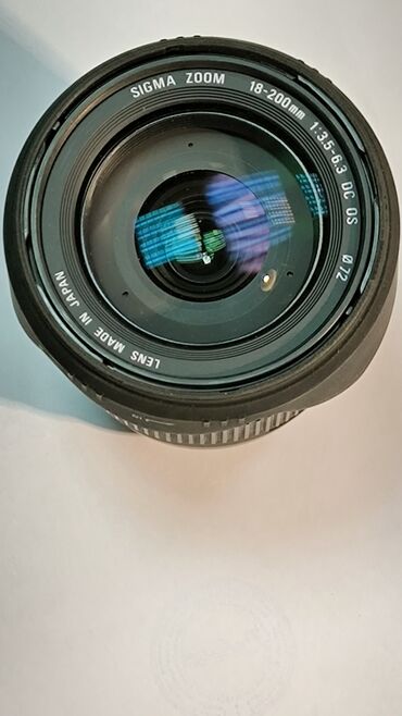 Аксессуары для фото и видео: Продаю объектив sigma 18-200 Canon EFS