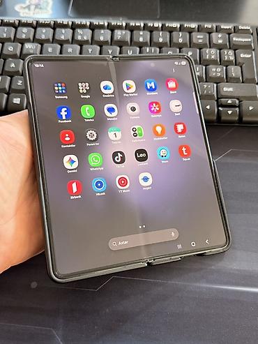 samsung fold 5: Samsung Galaxy Z Fold 5, 256 GB, rəng - Qara, İki sim kartlı — 6