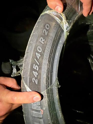 255 40 21: Шины 245 / 40 / R 20, Лето, Б/у, Комплект, Michelin — 1