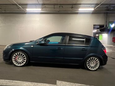 opel zafira: Opel Astra: 1.4 l | 2007 il 180000 km Hetçbek