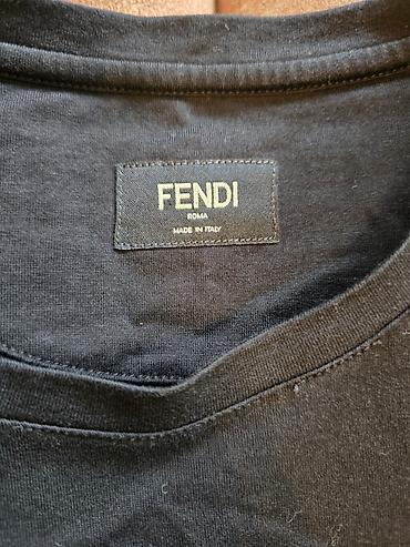 roma: Мужская футболка, S, Fendi, Б/у, цвет - Черный, Самовывоз, Платная доставка — 4