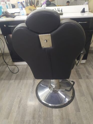 barber kreslo: İşlənmiş, Saş kəsimi kreslosu