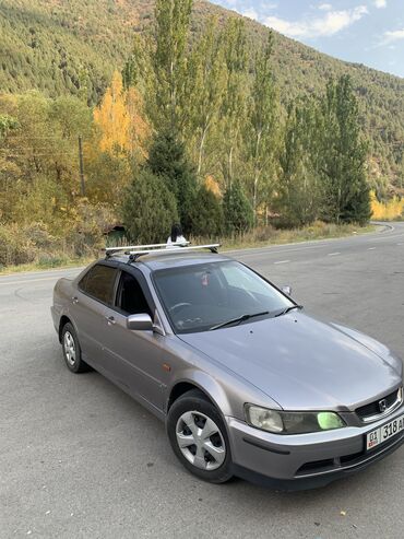 Honda: Honda Accord: 2000 г., 2 л, Автомат, Газ, Седан