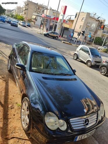 Transport: Mercedes-Benz C 200: 1.8 l | 2004 year Coupe/Sports