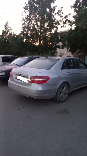 Mercedes-Benz: Mercedes-Benz E-Class: 2010 г., 3 л, Автомат, Бензин, Седан