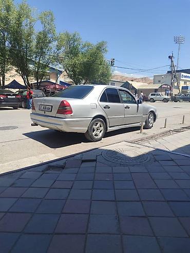 Mercedes-Benz C-Class: 1995 г., Седан at lalafo.kg Mercedes-Benz C-Class: 1995 г., Седан