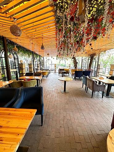 Продажа ресторанов, кафе: Продаю легендарное кафе «Одиннадцатый» 11 микрорайон по ул — 2