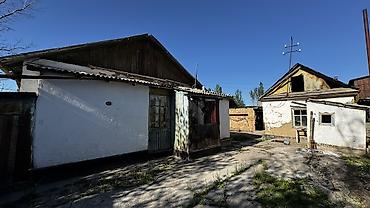 Продажа коттеджей и домов: СРОЧНО ПРОДАЕТСЯ ДОМ С САРАЕМ Месторасположение: с. Жаны-Жер (в 50км at lalafo.kg — 10 Продажа коттеджей и домов: СРОЧНО ПРОДАЕТСЯ ДОМ С САРАЕМ Месторасположение: с. Жаны-Жер (в 50км — 10