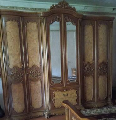 ламбир на потолок: Двуспальная кровать, Шкаф, Новый