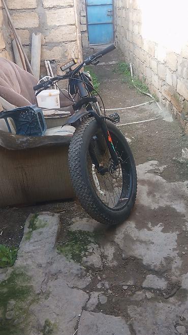 volta vs2: Fat Bike tipli dağ velosipedi - Geniş “fat” şinlər: qabaq və arxa — 1