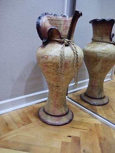 aloy gülü: Bir vaza, Keramika — 7