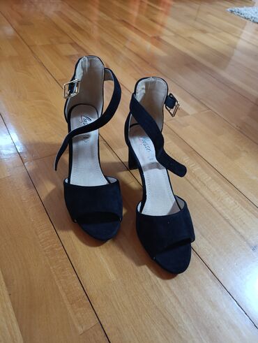 sandale sinsay: Sandals, Lusso, 39