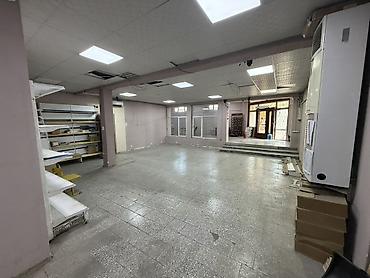 этажки: Сдаю Помещение целиком: 380 м², Отдельно стоящий магазин — 7