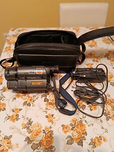 Video kamere: Prodajem ispravnu kameru Sony CCD-TR15E, Video 8, sa — 9