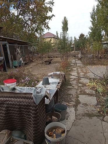 закрытый бассейн: Продам теплыйуютный, благоустроенный дом. 100кв. 5 комнат. отопл. 3 — 4