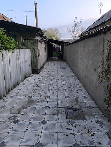 Продажа полдома: Продается пол дома. Район Баялинова Професора Зимы (ближе к БЧК). В — 9