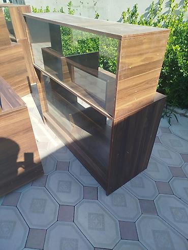 parfum vitrine: Mağaza vitrinləri və kassalı stend dəsti - Material: ağac teksturalı — 3
