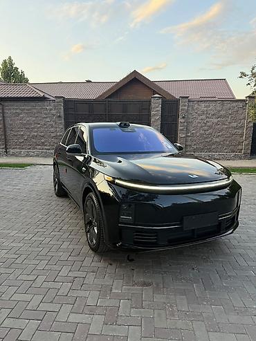 Lixiang: Lixiang L7: 2024 г., Автомат, Гибрид, Кроссовер — 7