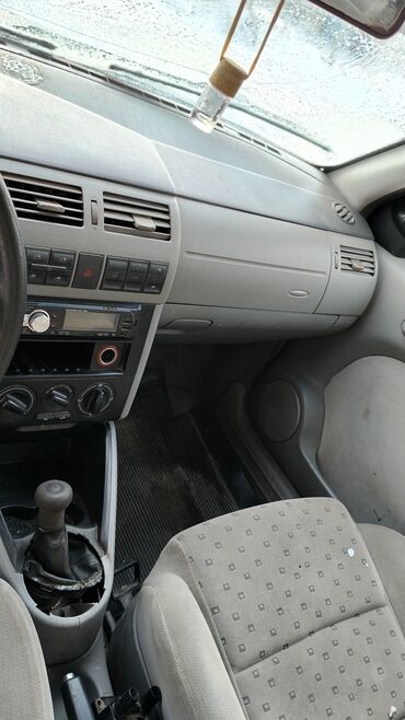 Volkswagen: Продаётся Volkswagen Pointer 2005года Инжектор Оформление есть — 9