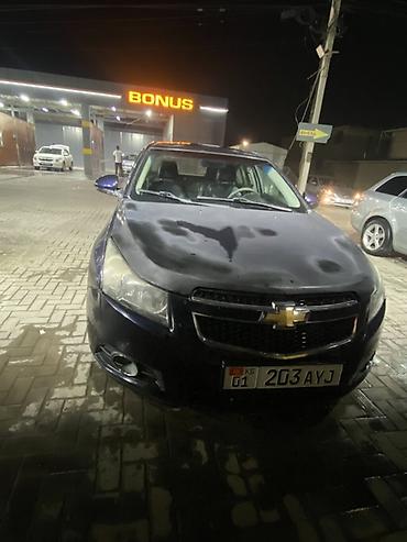 Продажа авто: Chevrolet Cruze: 2009 г., 1.6 л, Типтроник, Бензин, Седан — 4